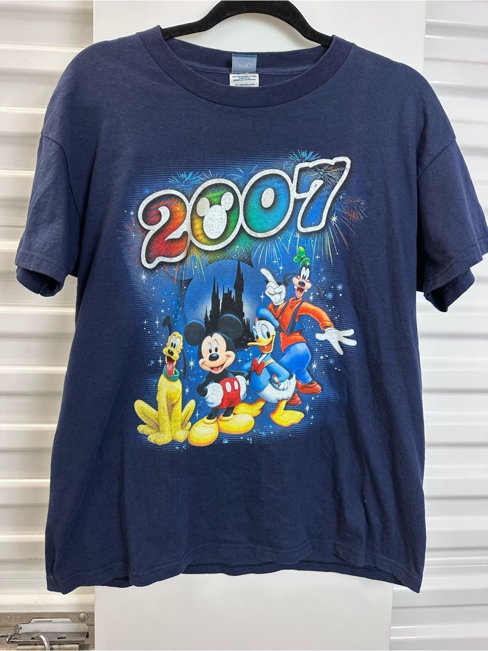 Disney Navy Kids 2007 Mickey & Friends Graphic Tee